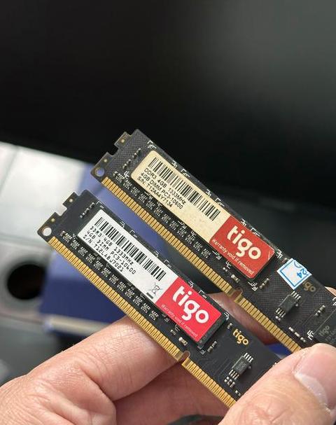 电脑内存分类解析：SDRAM、DDR、RDRAM及新型内存